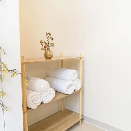 Apartamento Charming Jordaan Apartment, Canal Views